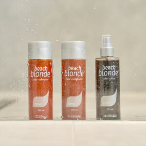 Beach blonde sand shampoo en conditioner spray van artistique